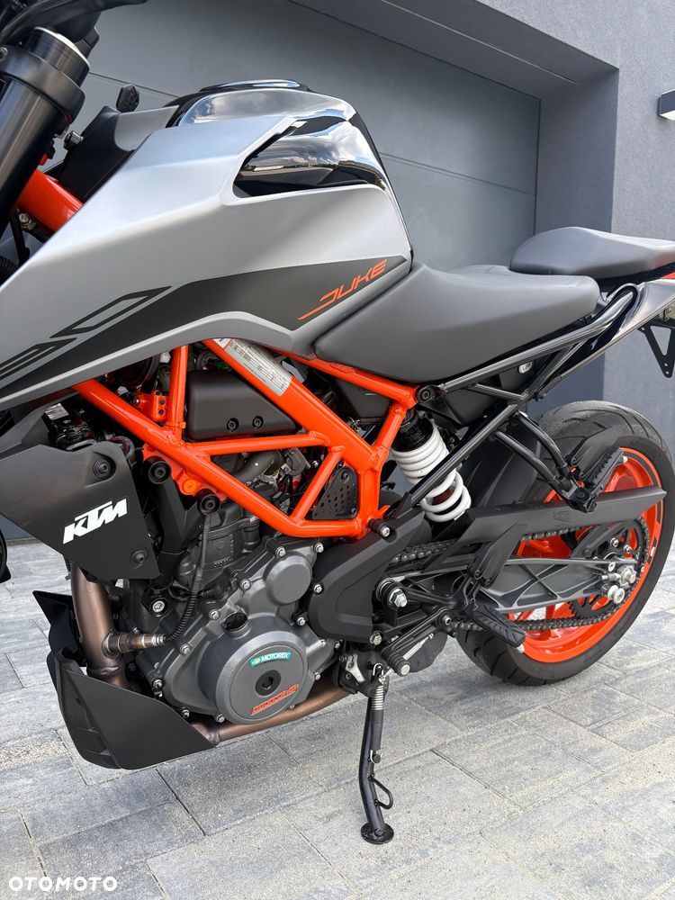 KTM Duke 390 - 8