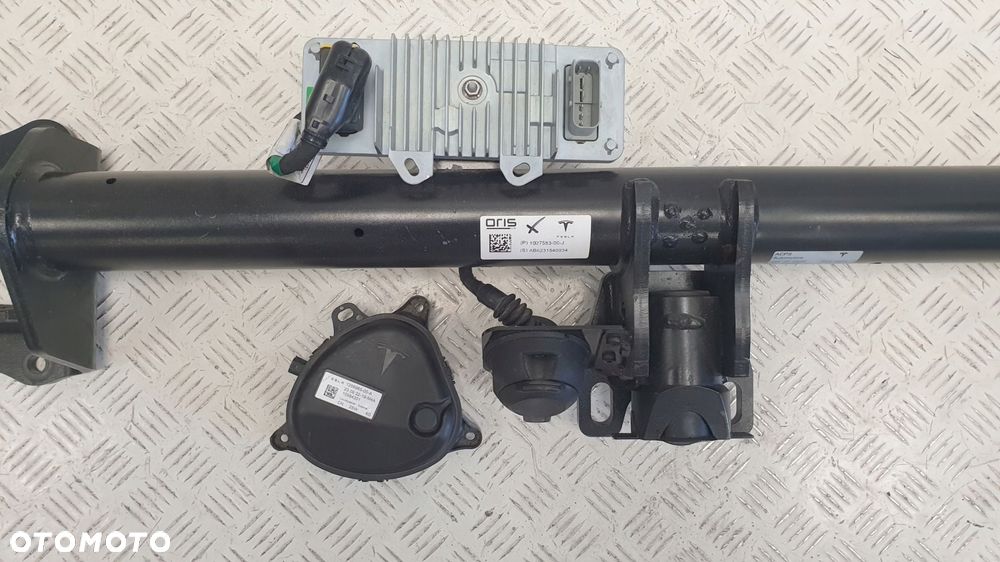 tesla model x hak holowniczy elektryczny 1027583-00-j - 6