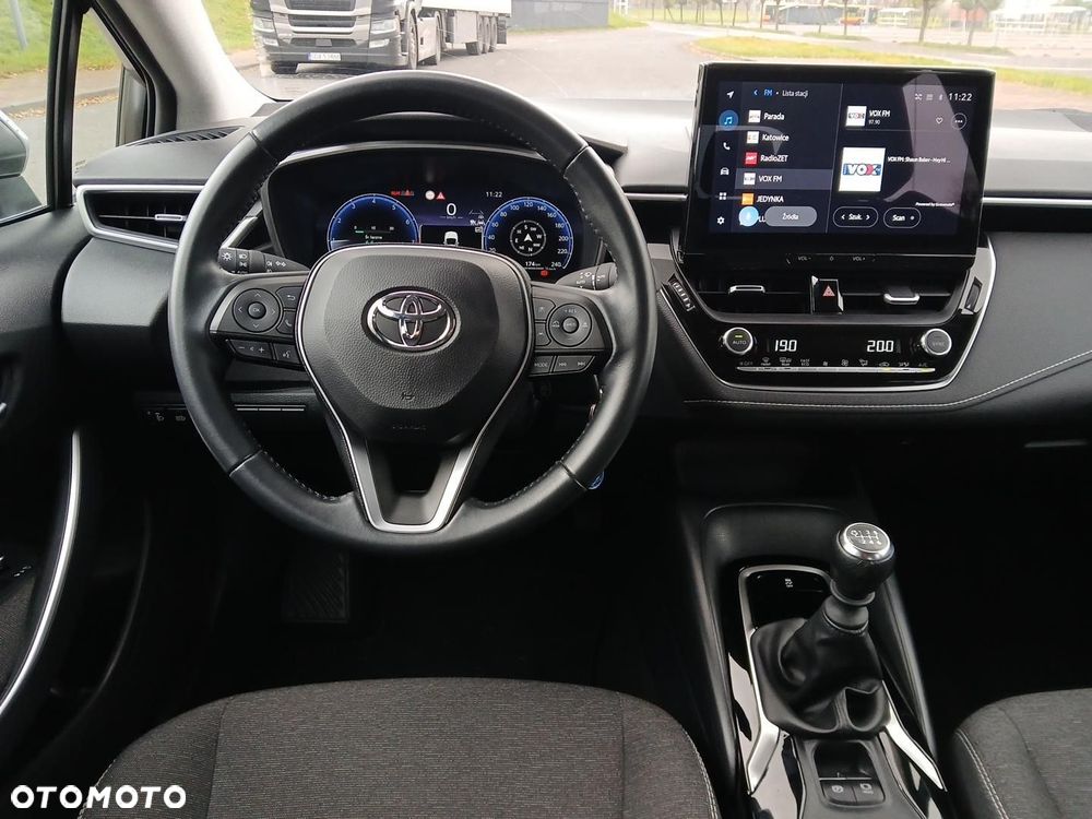 Toyota Corolla - 24