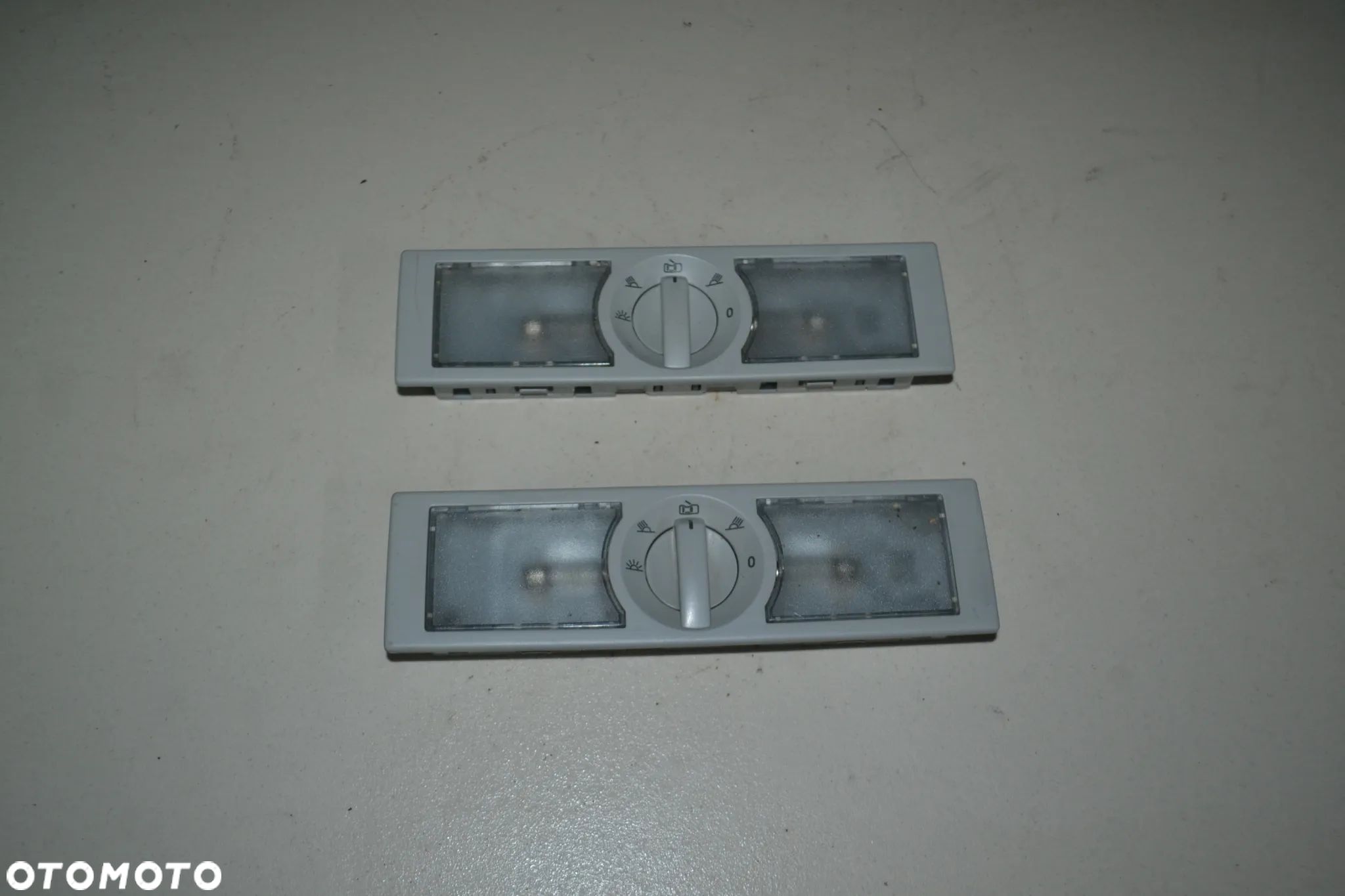 VW POLO 9N 6R T5 TOURAN LEON KAROQ LAMPKA PODSUFITKI 6Q0947291B - 1
