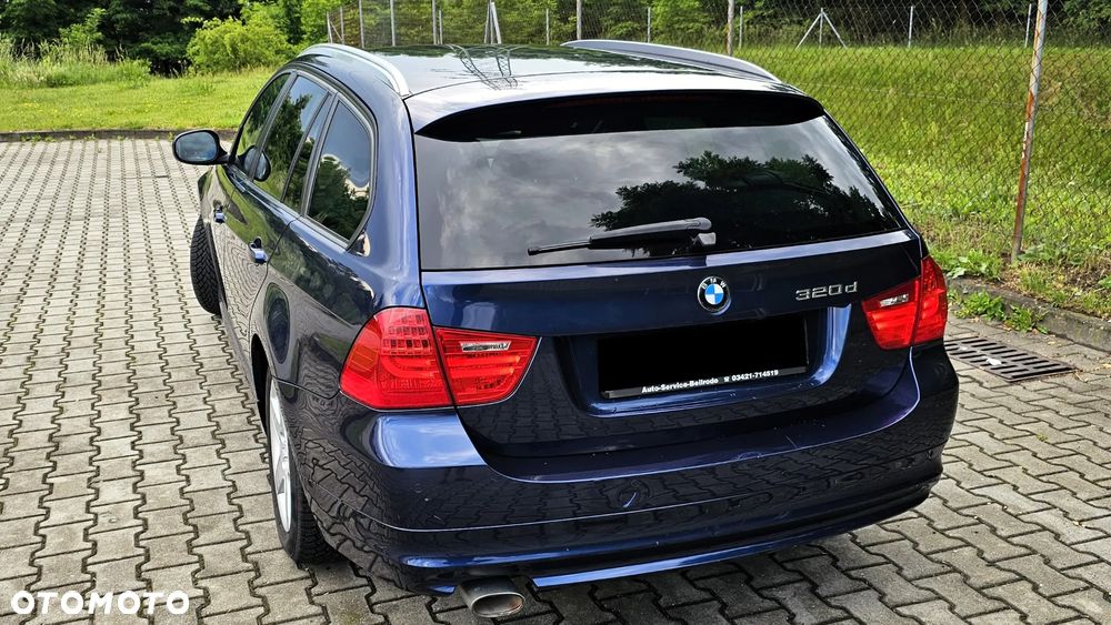 BMW Seria 3 320d Luxury Line - 6