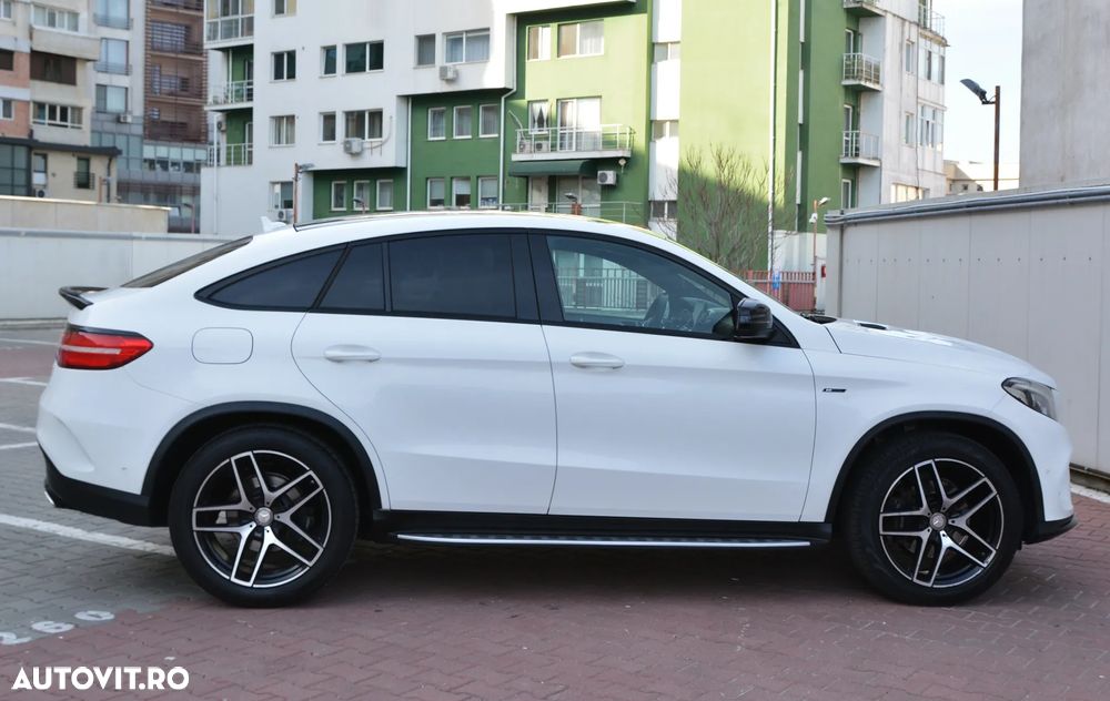 Mercedes-Benz GLE Coupe 350 d 4Matic 9G-TRONIC AMG Line - 13