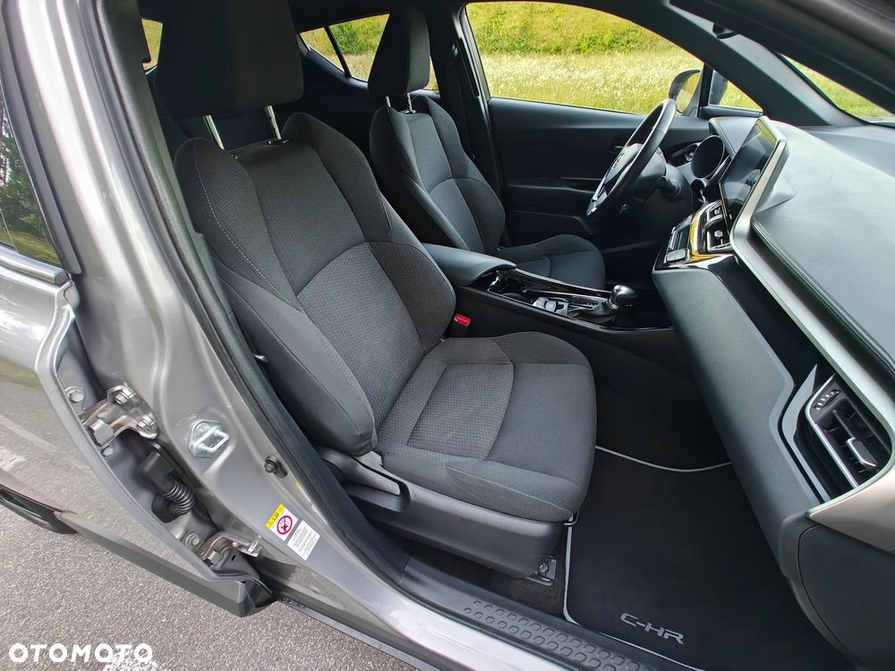 Toyota C-HR - 31