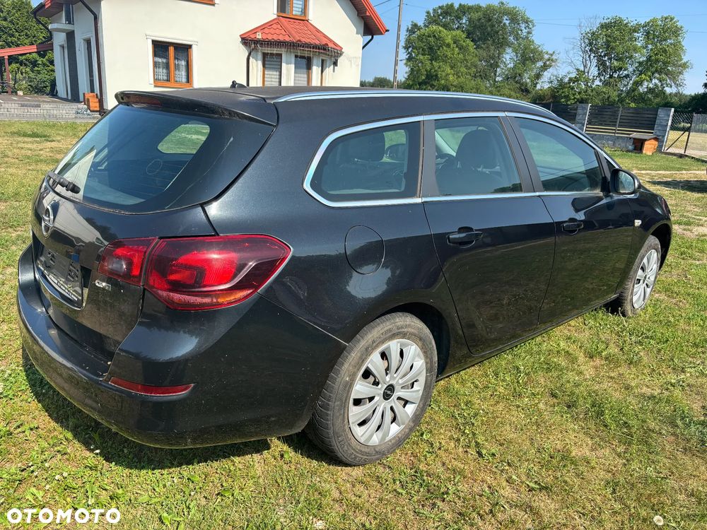 Opel Astra 1.7 CDTI DPF Sport - 1
