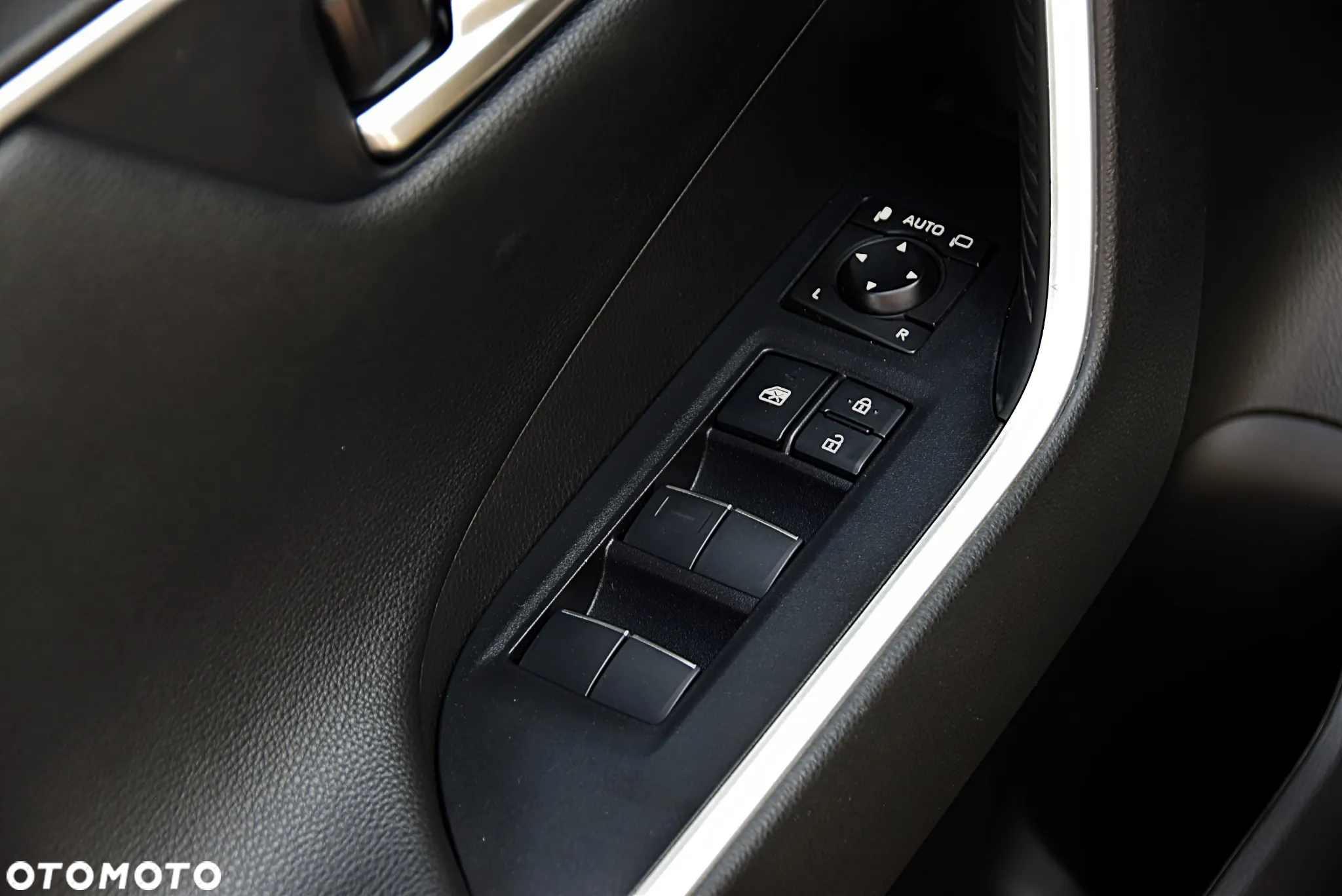 Toyota RAV4 2.5 Hybrid Selection 4x4 - 33