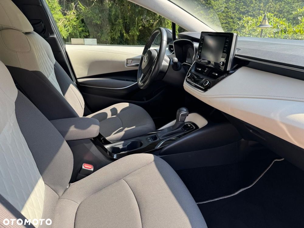 Toyota Corolla 1.8 Hybrid Comfort - 4