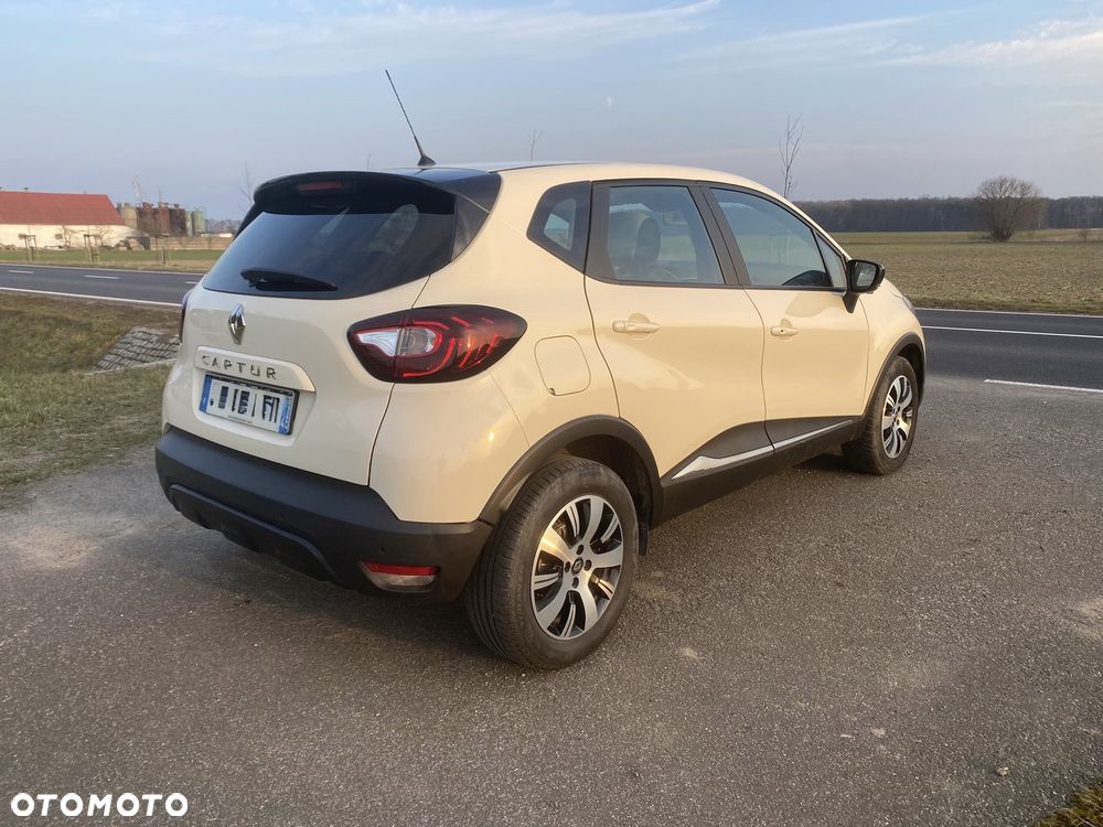 Renault Captur (ENERGY) TCe 90 INTENS - 4