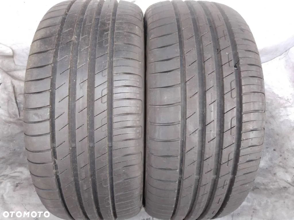 Goodyear EfficientGrip Performance  225/45 R17 94W 2024 8mm - 1