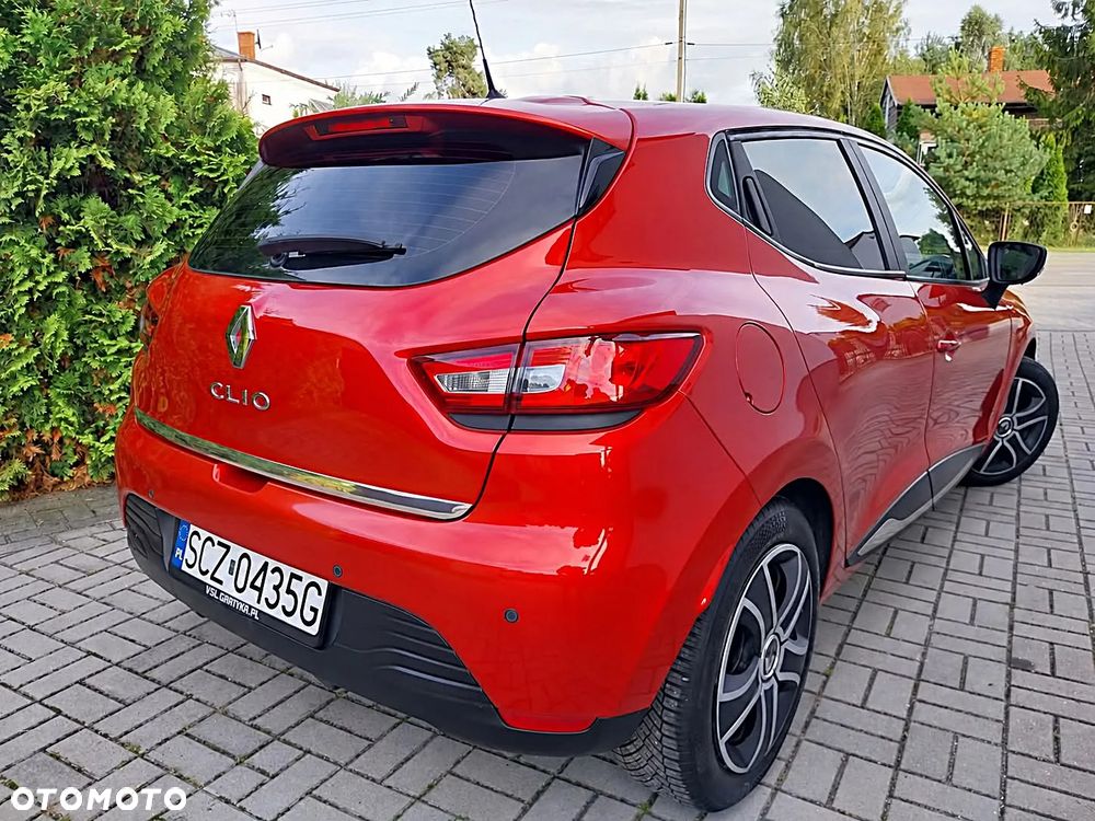 Renault Clio 1.2 16V 75 Business - 4