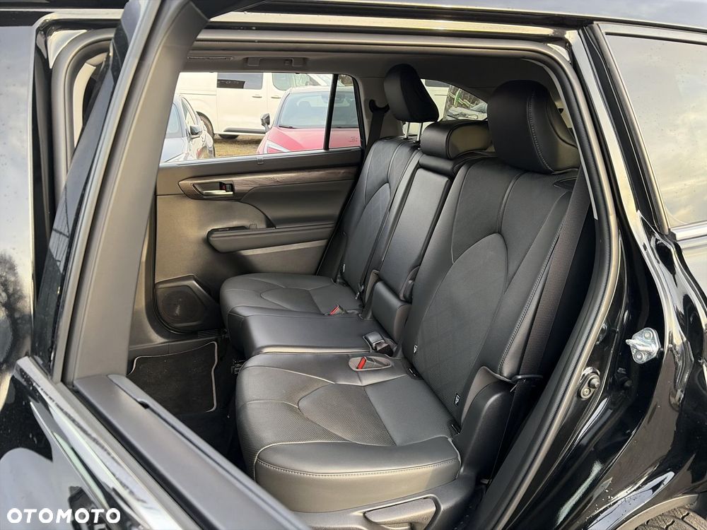 Toyota Highlander - 21
