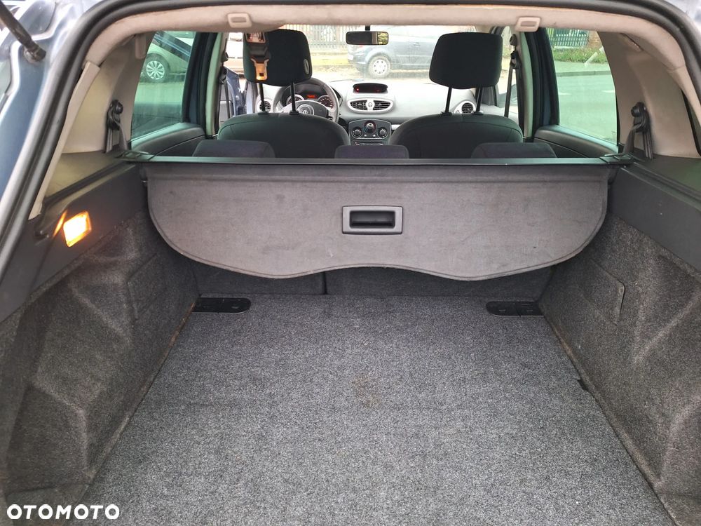 Renault Clio 1.5 dCi Authentique - 11