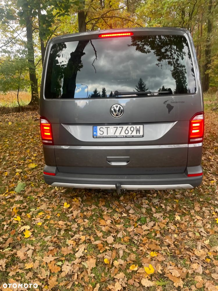 Volkswagen Multivan - 4