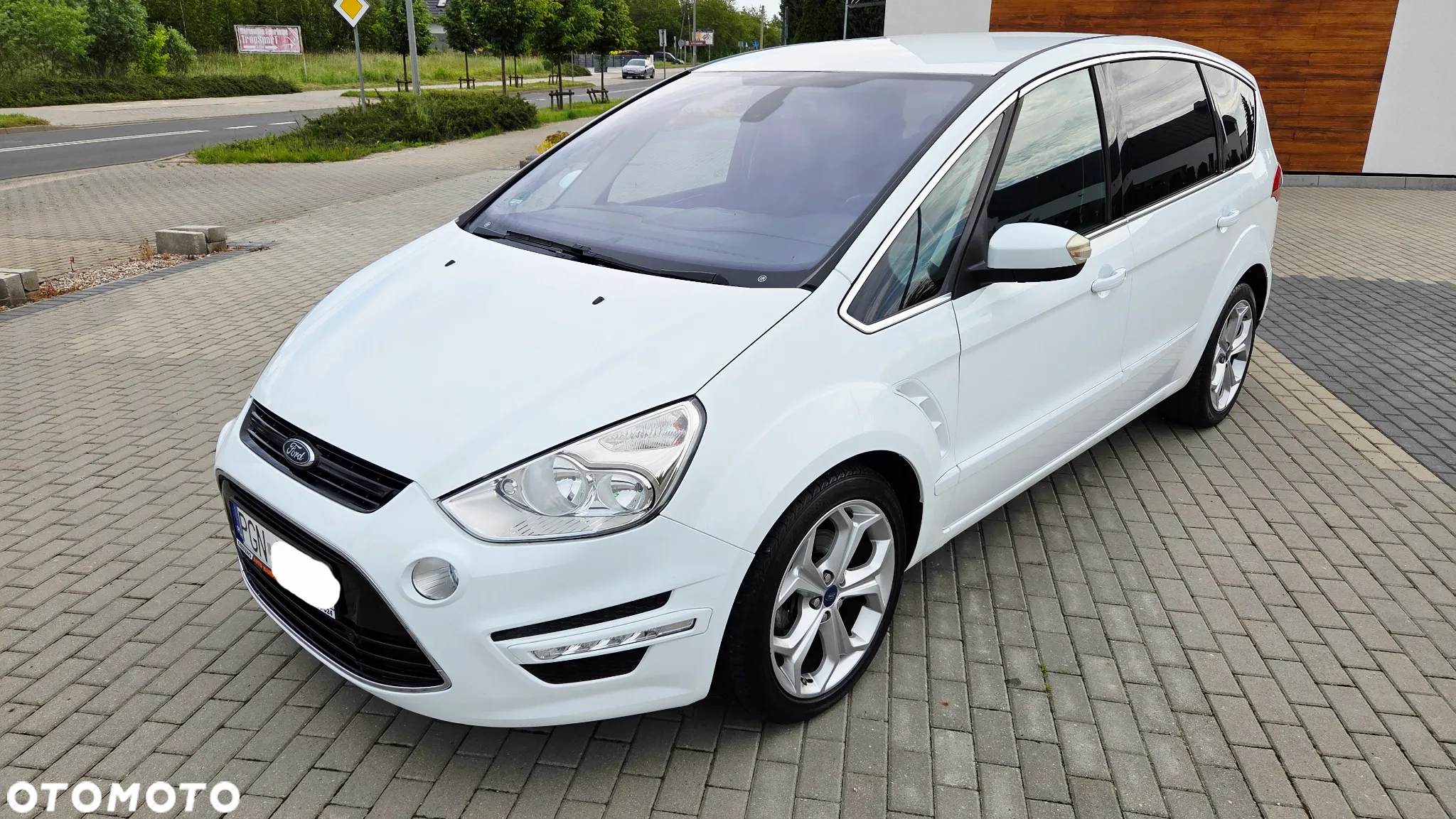 Ford S-Max 2.0 TDCi DPF Titanium - 2