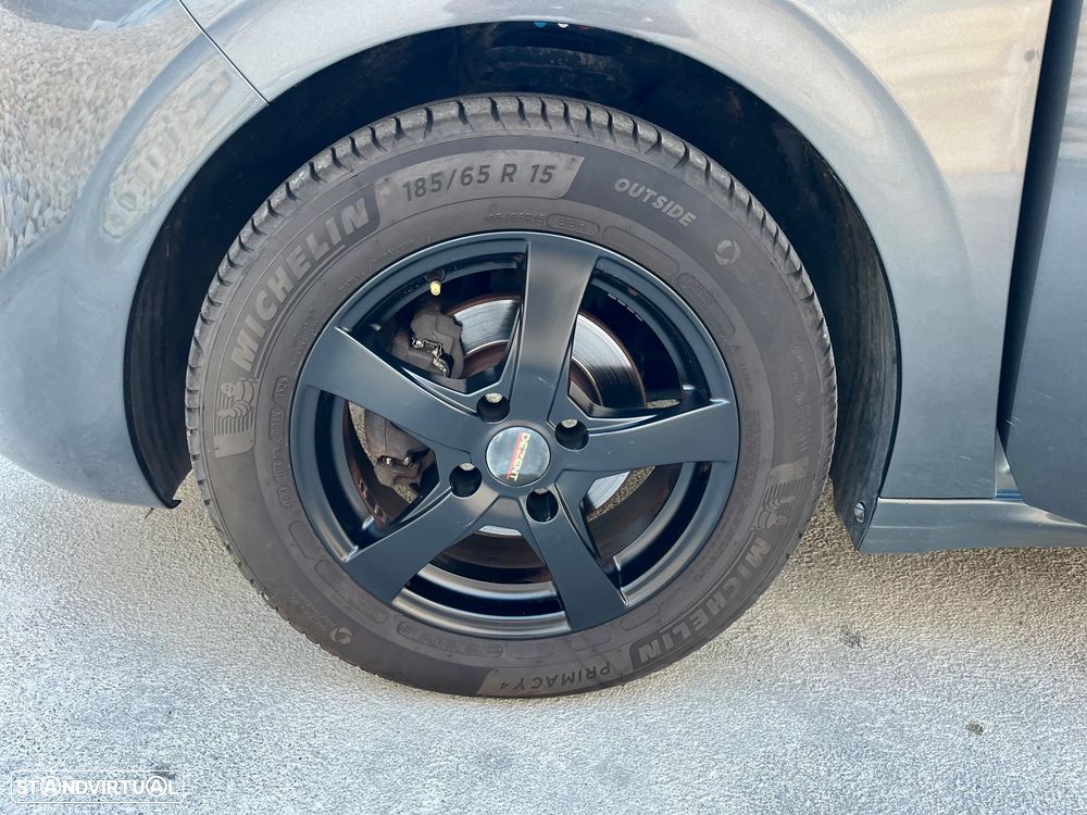 Peugeot 208 PureTech 82 Active - 27