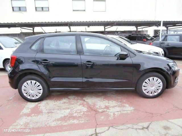 VW Polo 1.4 TDi Confortline Nav - 4