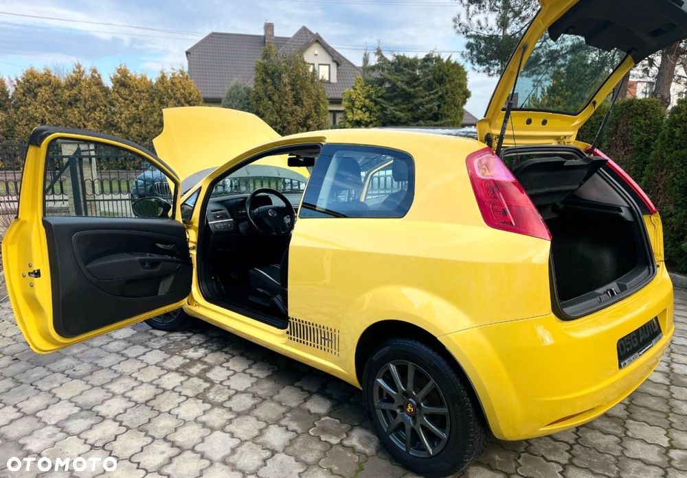 Fiat Grande Punto - 30