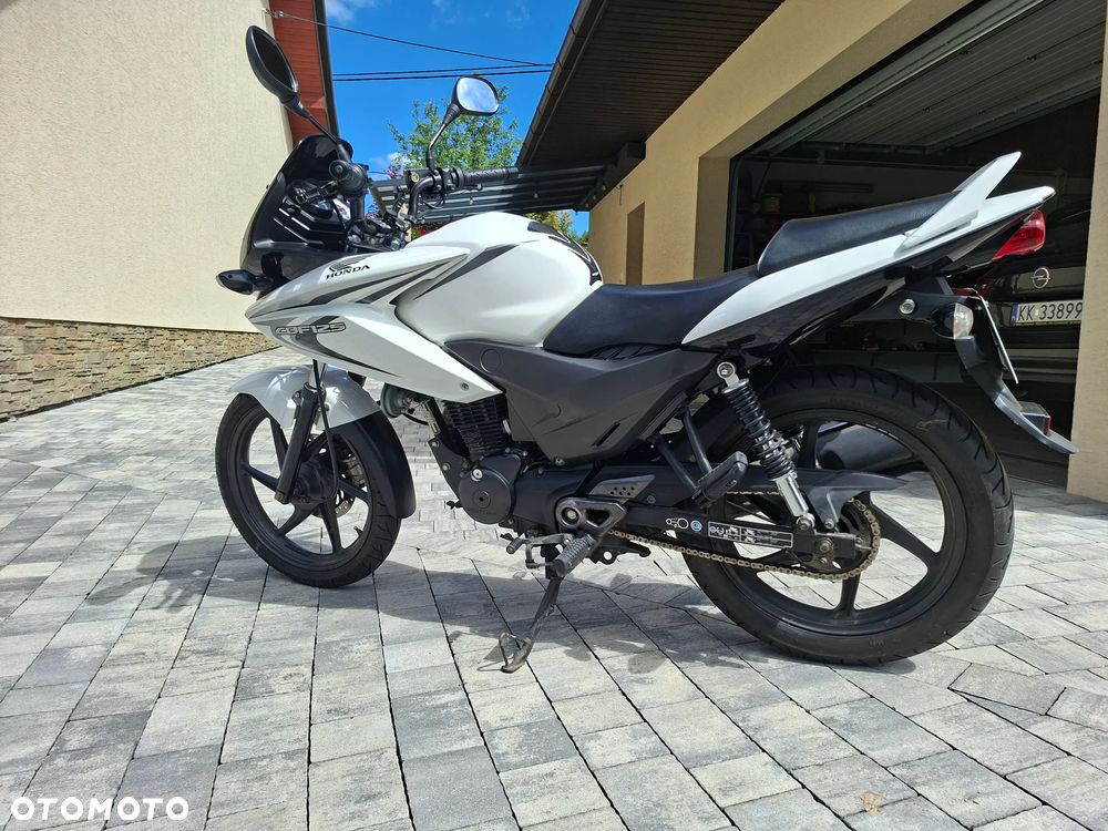 Honda CBF - 4