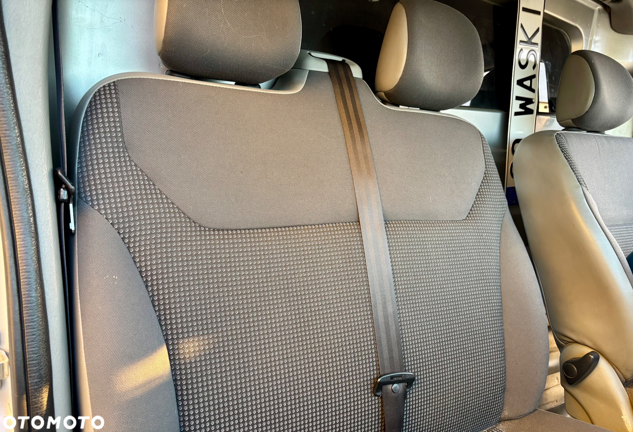 Opel Vivaro - 8
