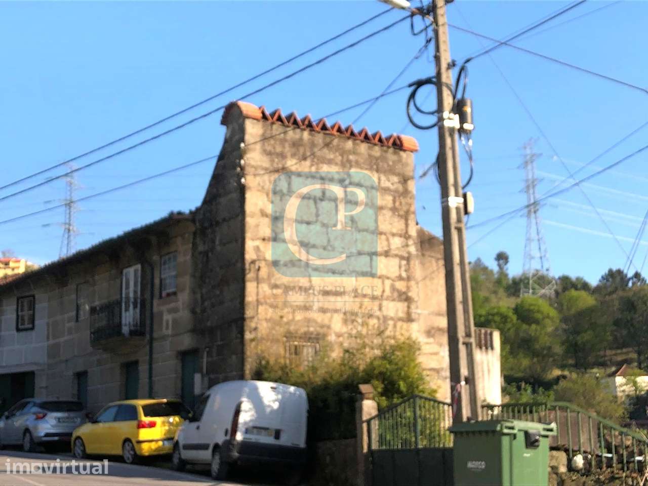 Prédio geminado em Soalhães, Marco Canaveses - Grande imagem: 2/5