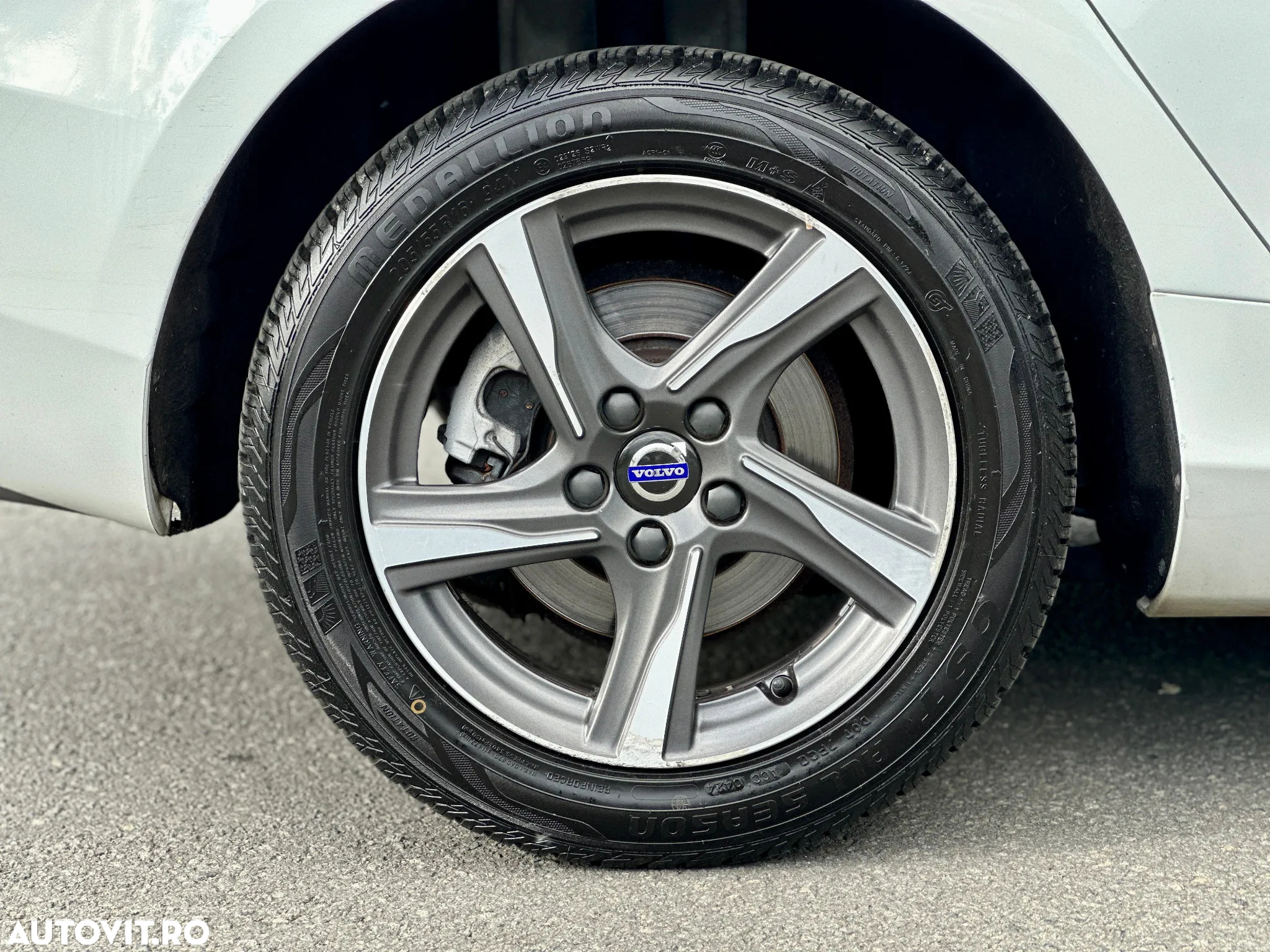 Volvo V40 D2 RDesign - 15