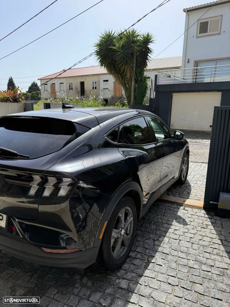 Ford Mustang Mach-E Standard - 1