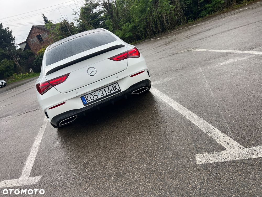 Mercedes-Benz CLA 180 7G-DCT AMG Line - 12