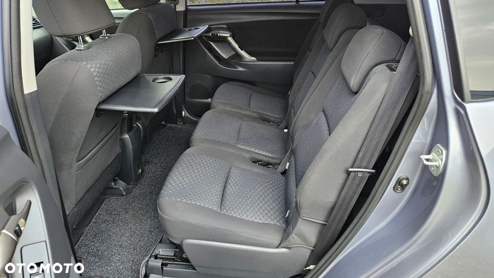 Toyota Verso 2.0 D-4D - 10