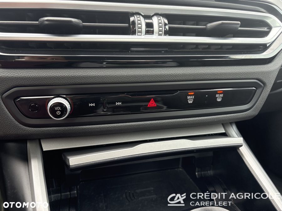 BMW Seria 3 318i - 30