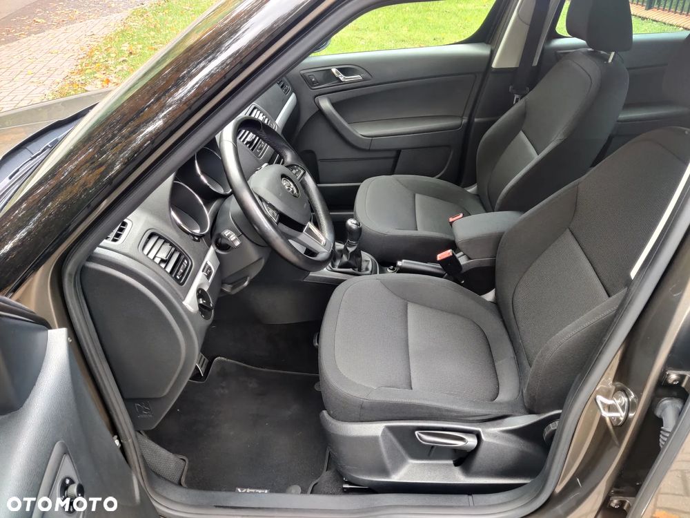 Skoda Yeti 1.4 TSI Ambition PLUS EDITION - 18