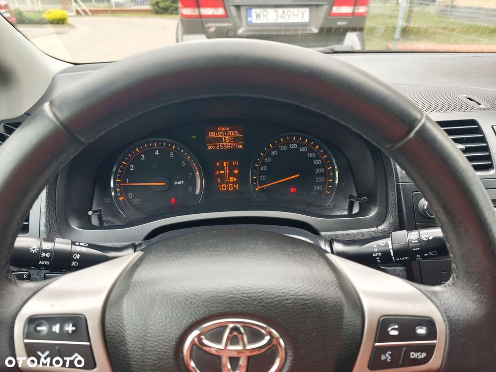 Toyota Avensis 2.0 Sol EU5 - 14