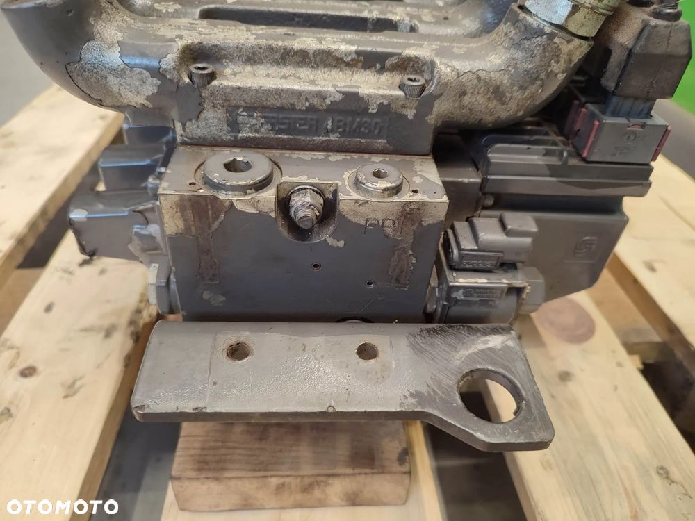 Rozdzielacz hydrauliczny Valtra N 163 (36448900) - 9