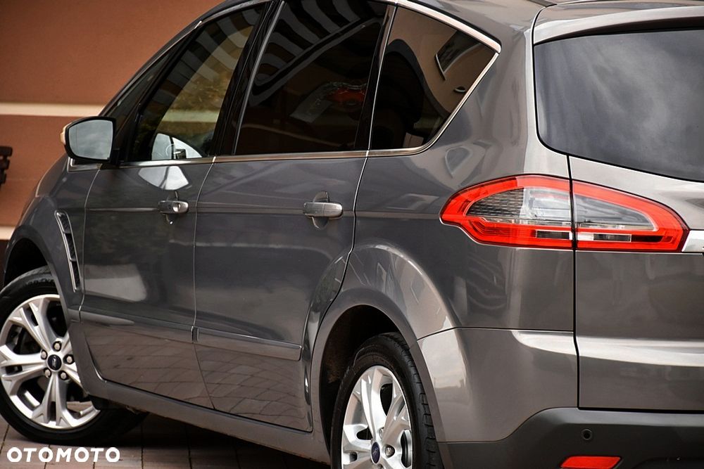 Ford S-Max 2.0 TDCi DPF Titanium - 13