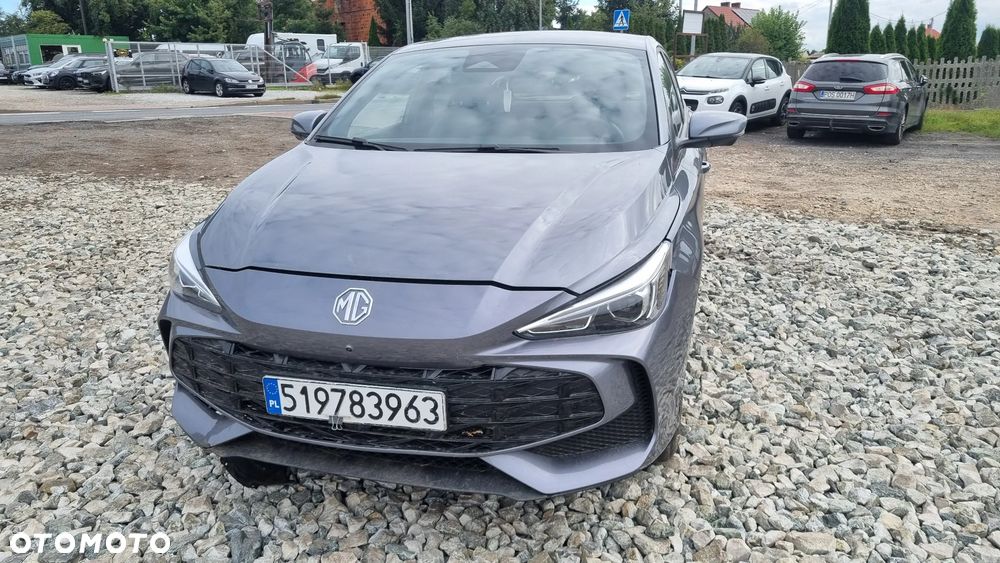 MG MG3 3 Hybrid+ Luxury - 11