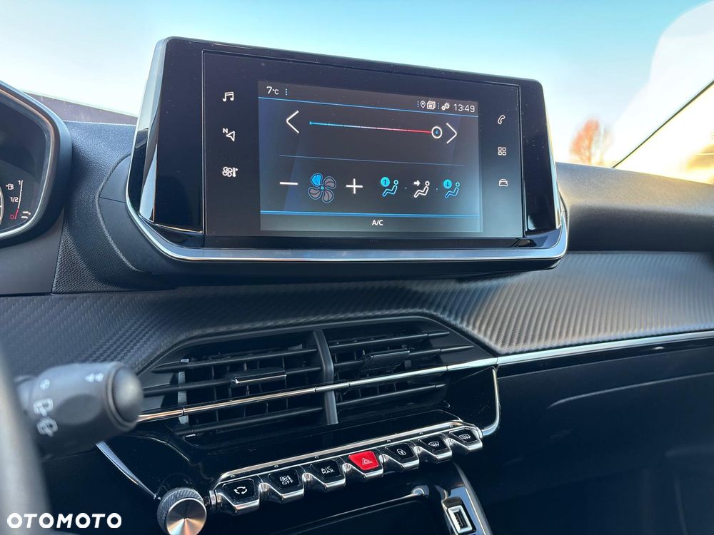 Peugeot 208 1.2 PureTech Active S&S - 37