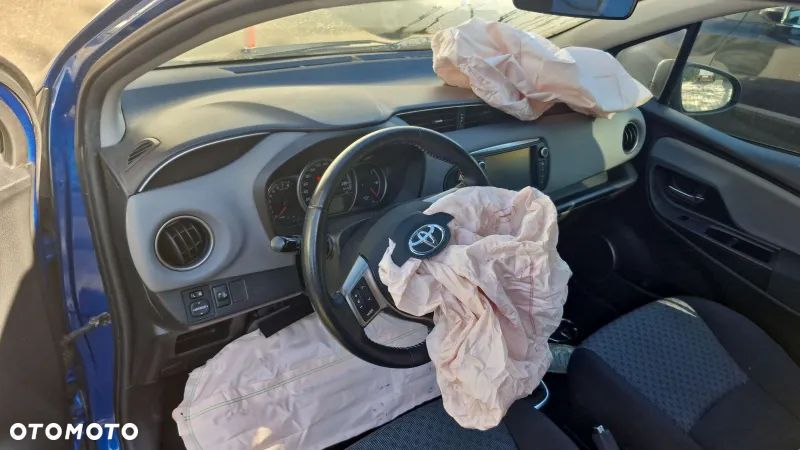 Toyota Yaris 1.33 VVT-i Edition 2014 - 13