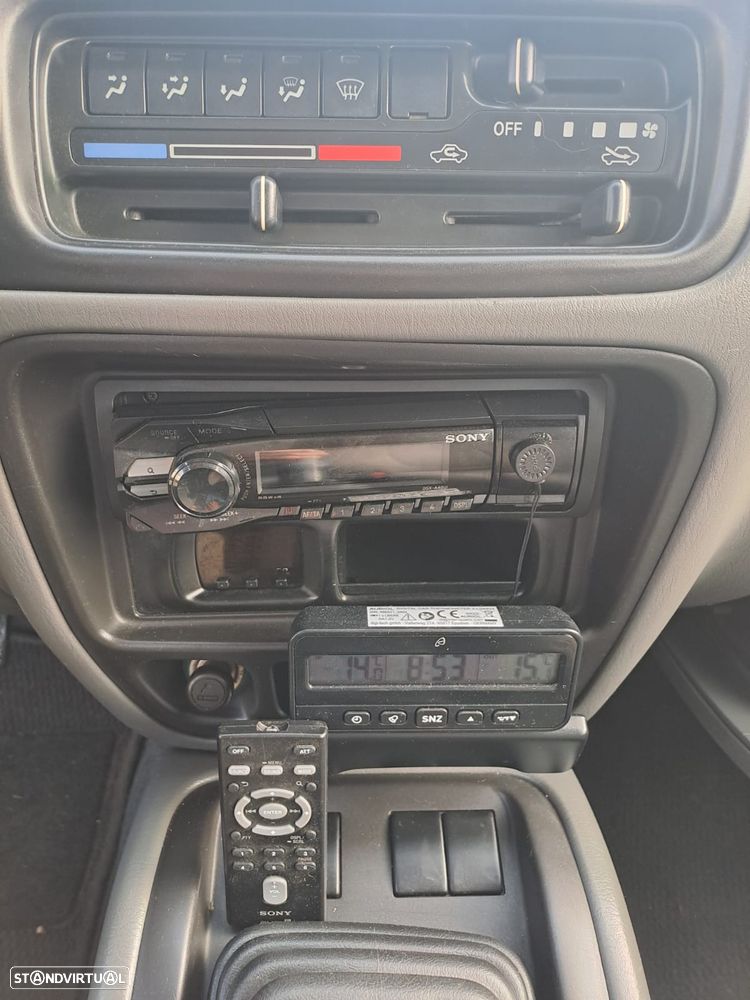 Suzuki Grand Vitara Metal Top 2.0 TDi - 14