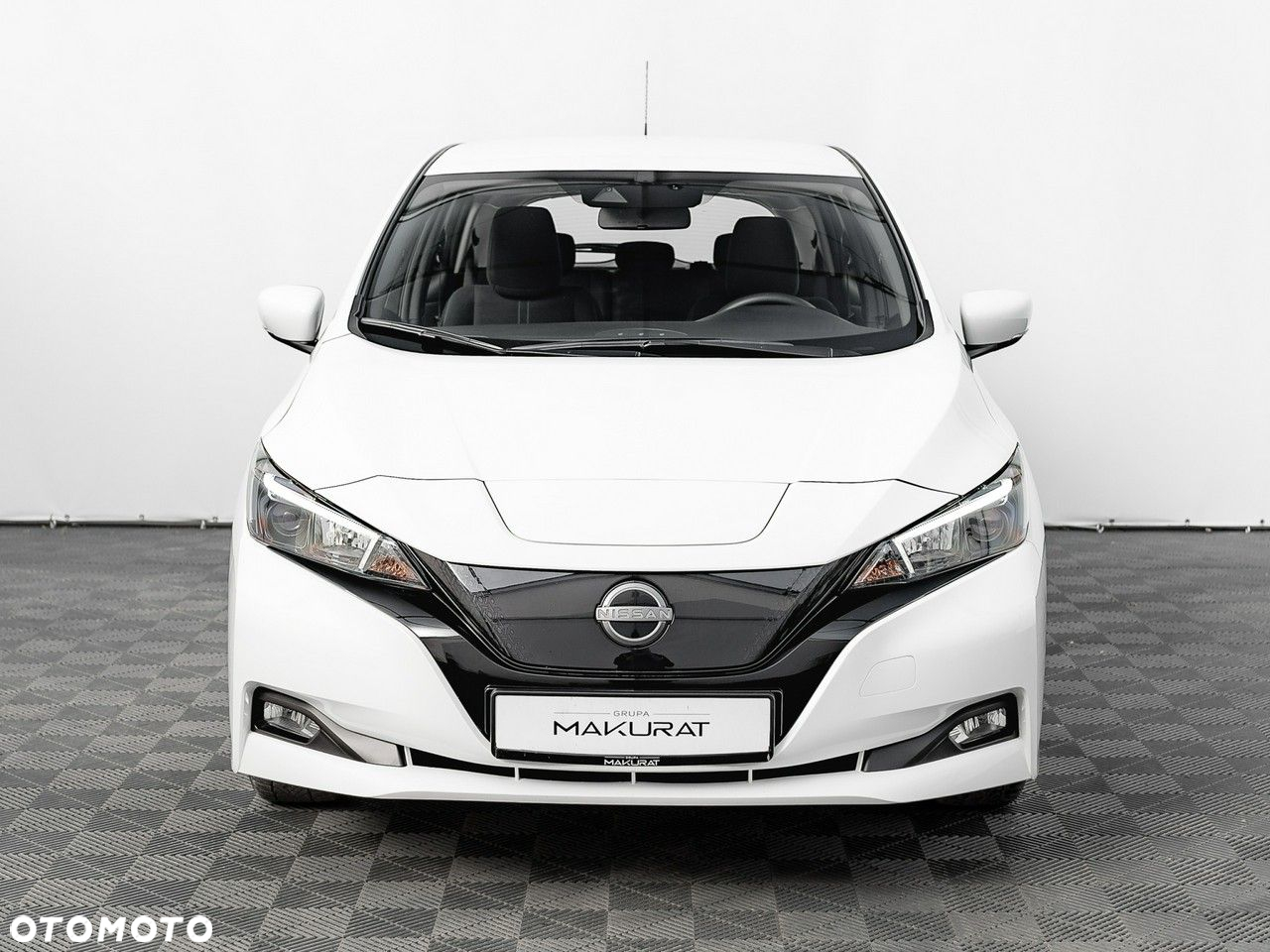 Nissan Leaf - 8
