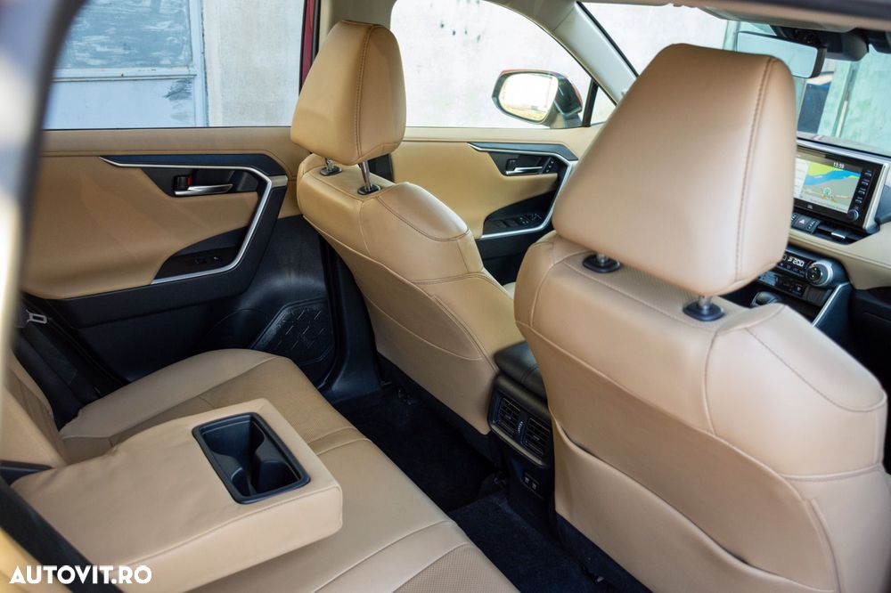 Toyota RAV4 2.5 4x4 Hybrid Lounge - 10