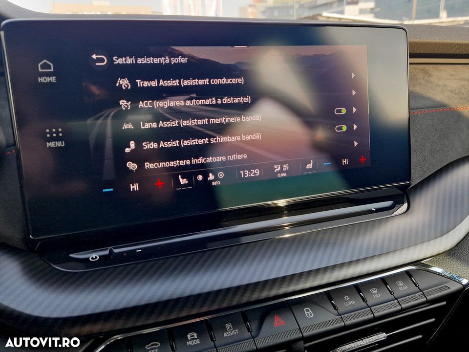 Skoda Octavia 2.0 TDI DSG RS - 21