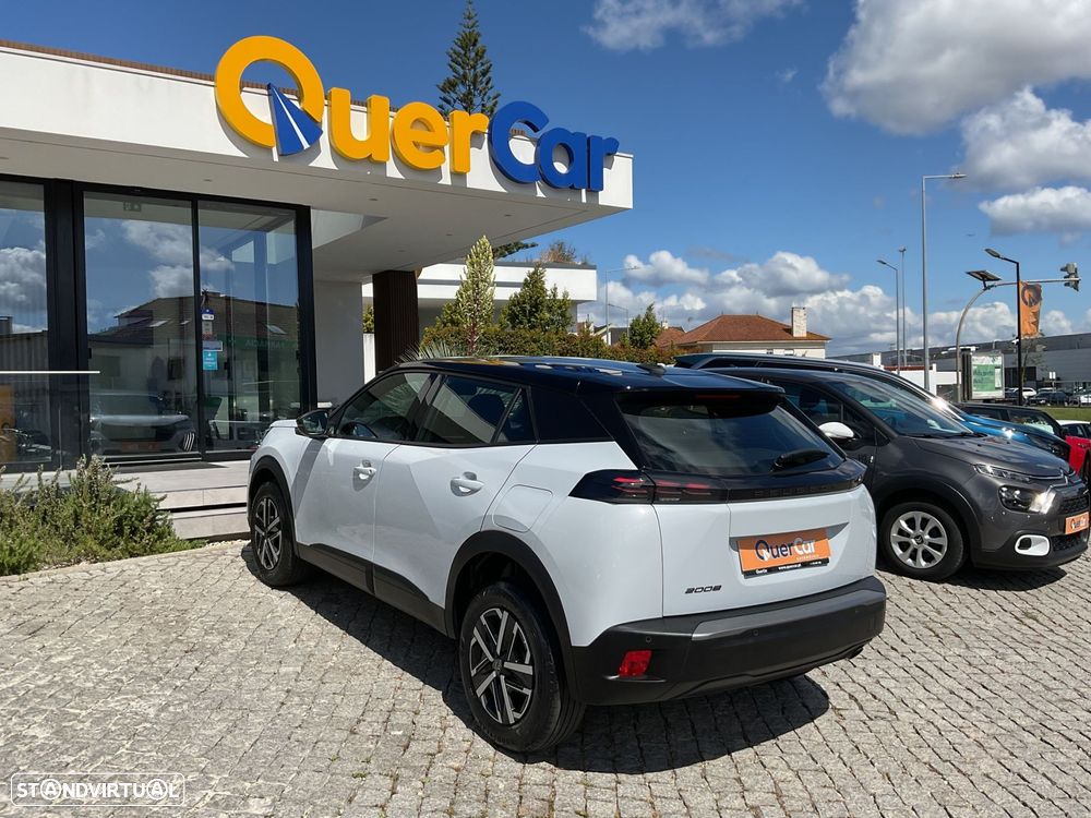 Peugeot 2008 1.2 PureTech Active Pack - 16