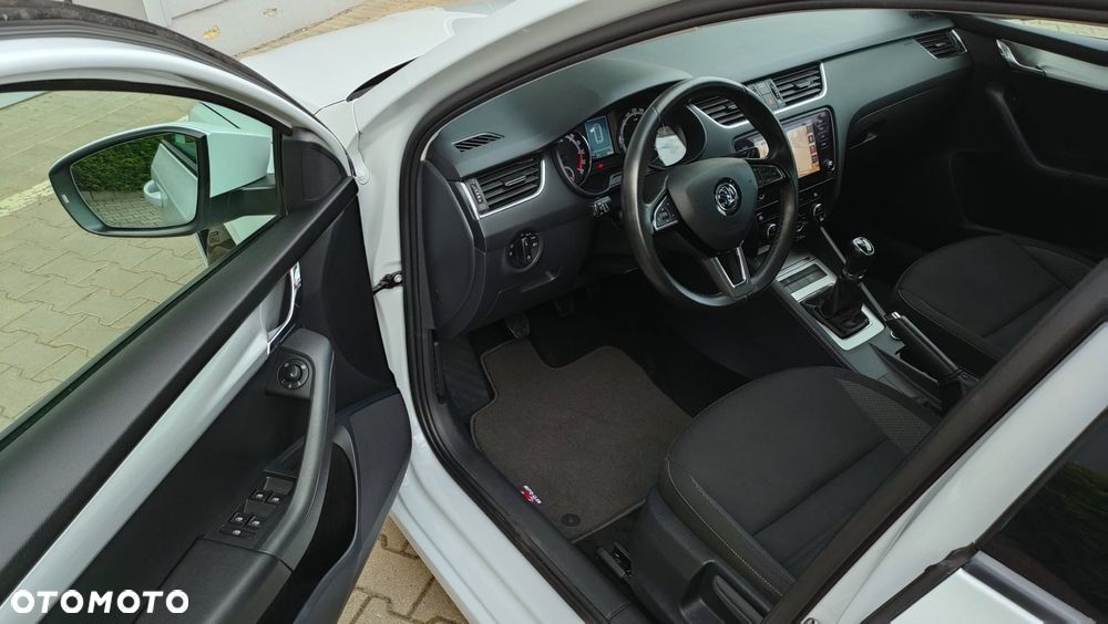 Skoda Octavia - 7