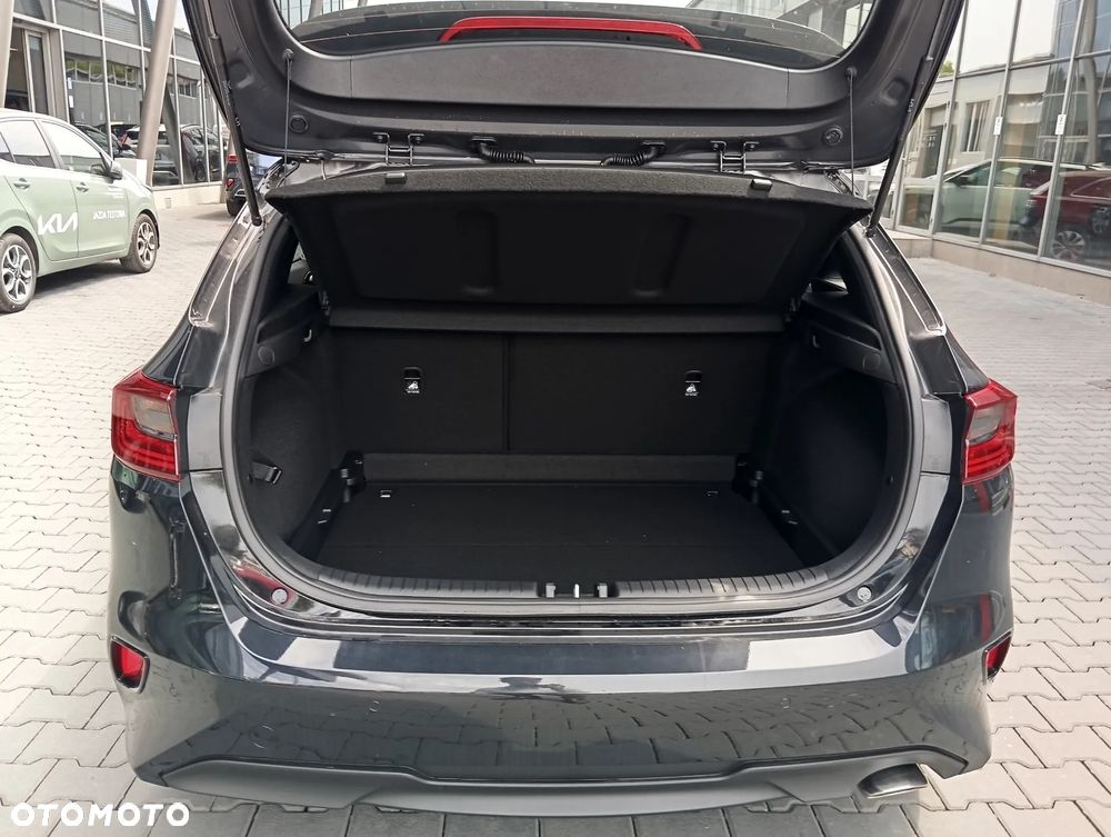 Kia Ceed 1.5 T-GDI Tribute DCT - 13