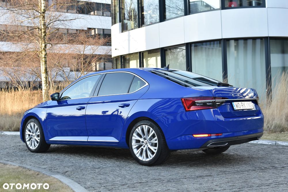 Skoda Superb 1.5 TSI L&K DSG - 2