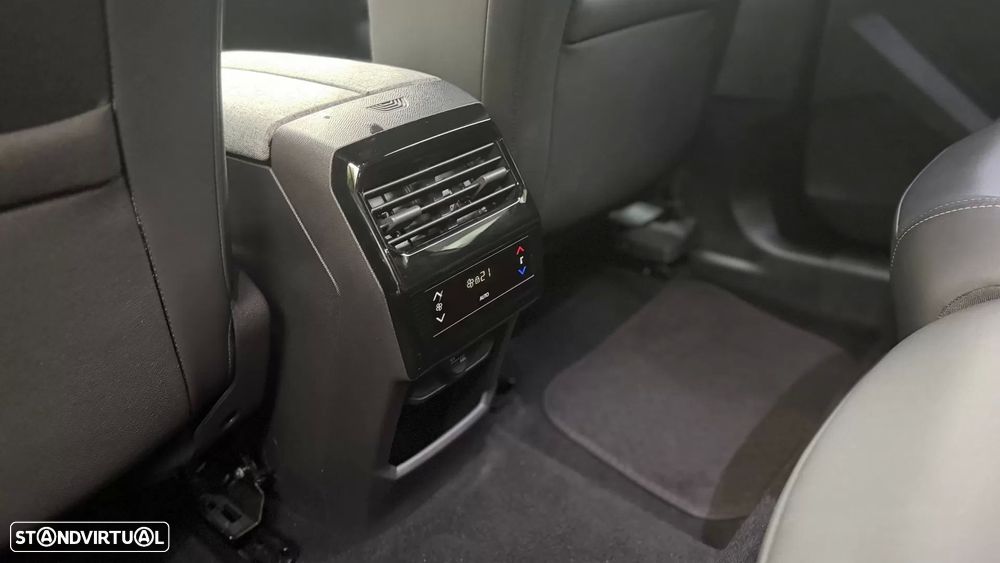 Peugeot 5008 Hybrid 145 e-DSC6 Allure - 9