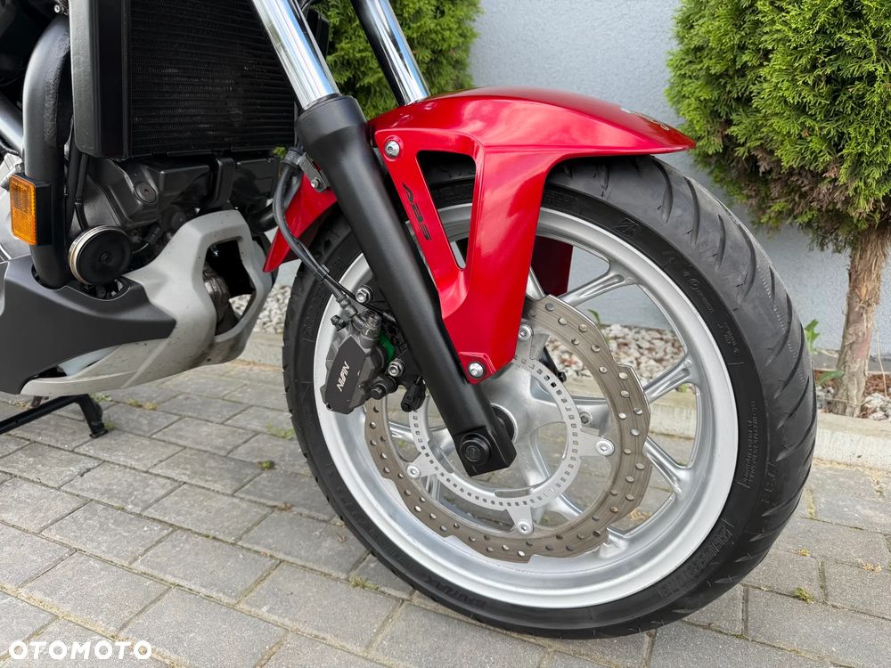 Honda NC - 10