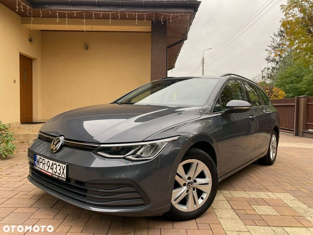 Volkswagen Golf 1.5 TSI Life - 1