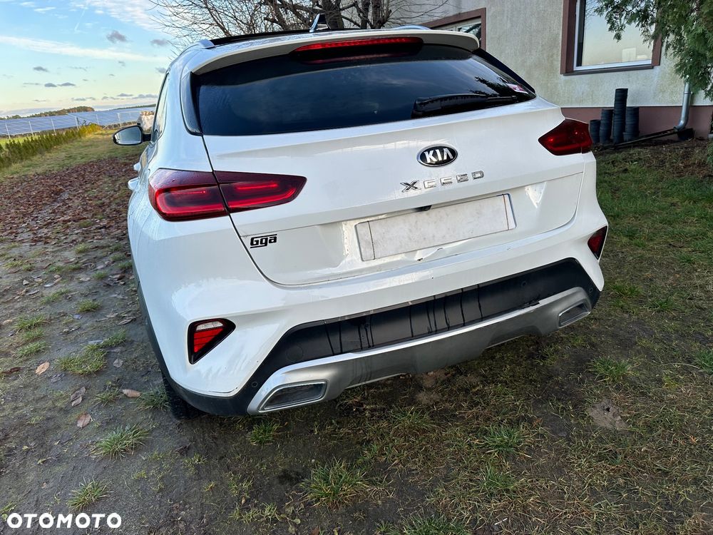 Kia XCeed 1.6 CRDi DCT7 LAUNCH EDITION - 3