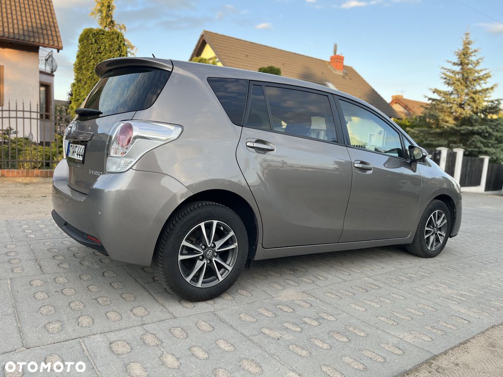 Toyota Verso 1.6 D-4D 5-Sitzer Start/Stop Comfort - 32