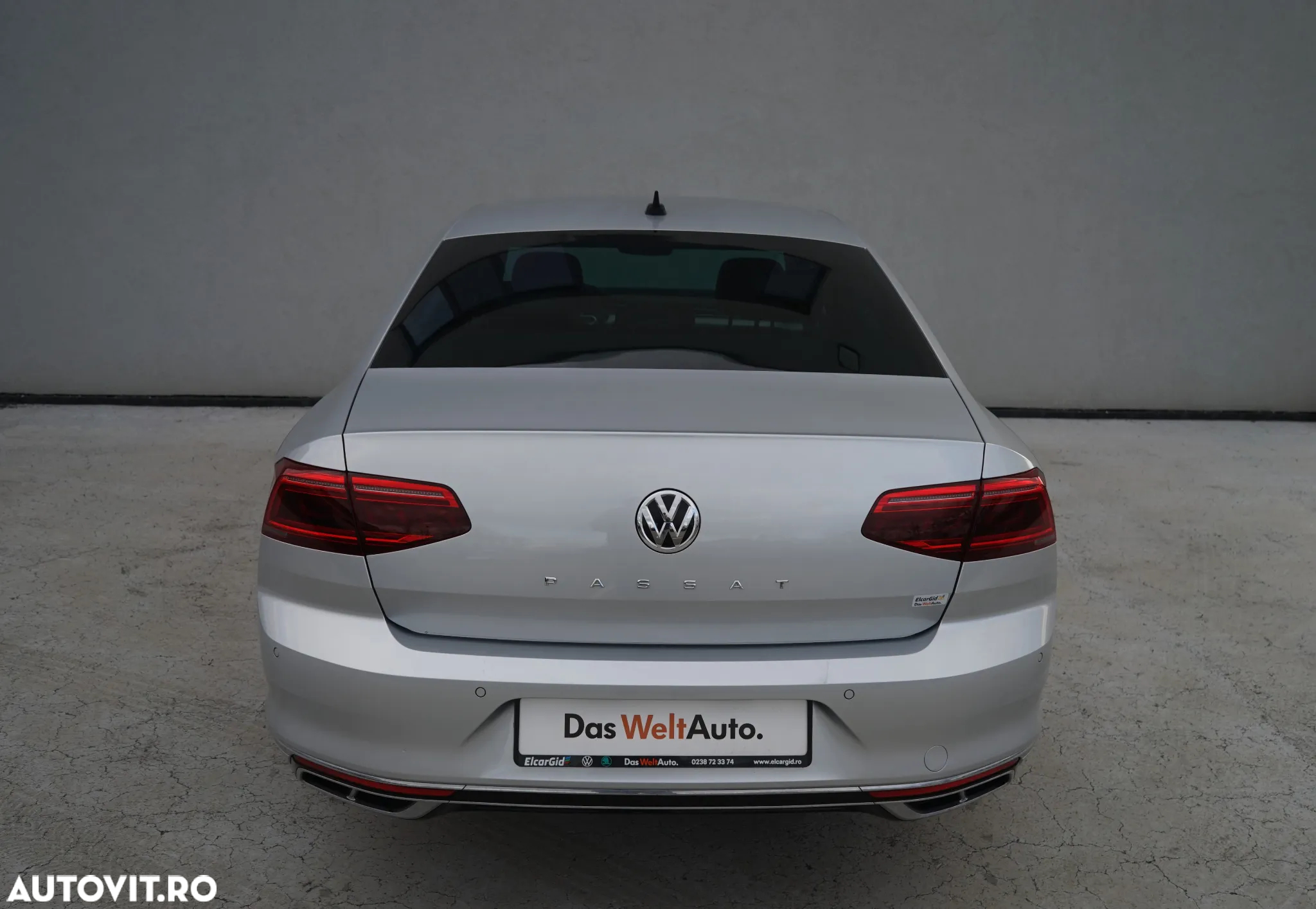 Volkswagen Passat - 5