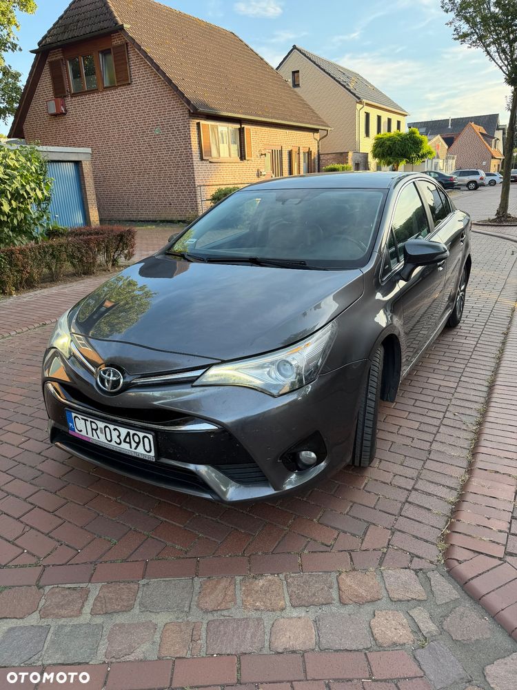 Toyota Avensis 2.0 Premium MS - 2